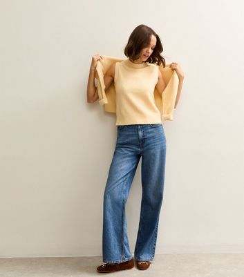 Light Yellow Crew Neck Knit Vest