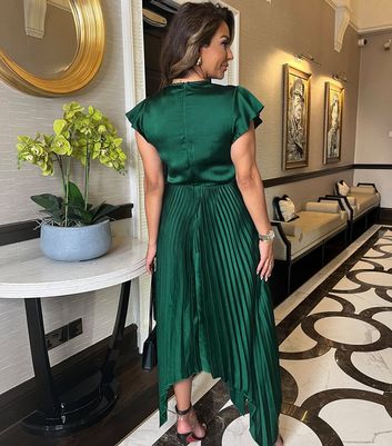 AX Paris Green Wrap Pleated Midi Dress