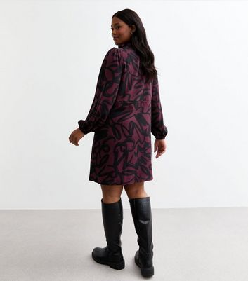 Curves Burgundy Squiggle Print Mini Shirt Dress