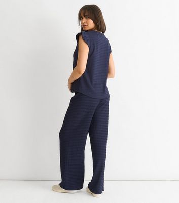 Gini London Blue Textured Frill Sleeve Top