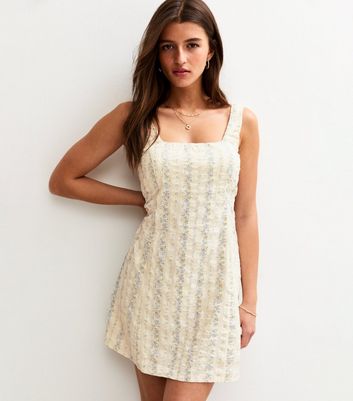 White Ditsy Print Seersucker Mini Shift Dress