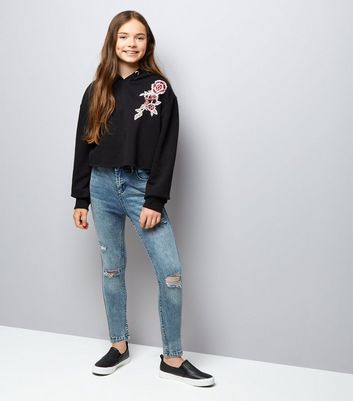 Girls Black Floral Raw Hem Crop Hoodie