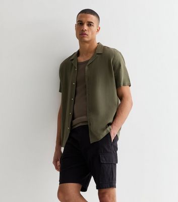 Black Regular Fit Cargo Shorts