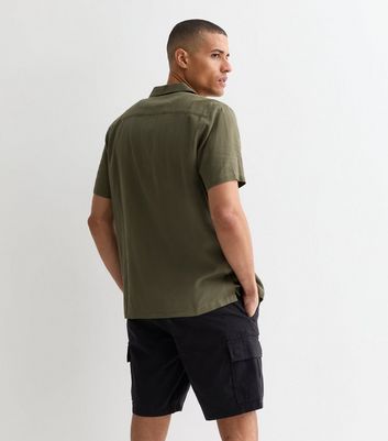 Black Regular Fit Cargo Shorts
