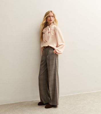 Pink Pussybow Neck Blouse