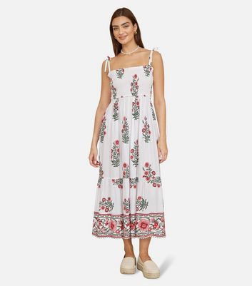 Yumi White Flower Print Smocked Sun Dress