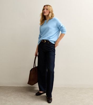 Light Blue Crew Neck Midweight Knit Jumper