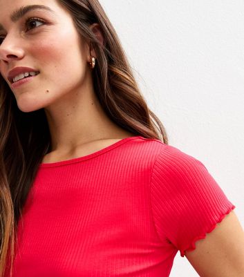 Petite Red Ribbed Lettuce Trim Short Sleeve Tee
