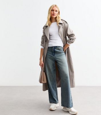 White Ribbed Crew Neck Long Sleeved Top