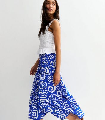 Blue Shell Print Tiered Midi Skirt