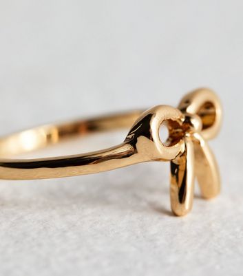 Gold Tone Bow Ring