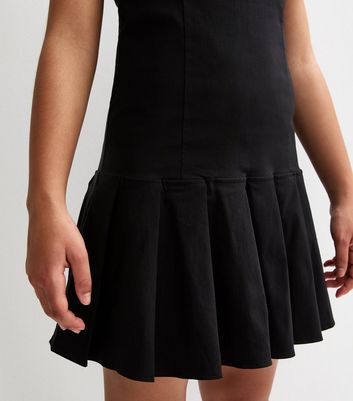 Girls Black Pleated Dropped Skirt School Dress 4 Girls Black Pleated Dropped Skirt School Dress