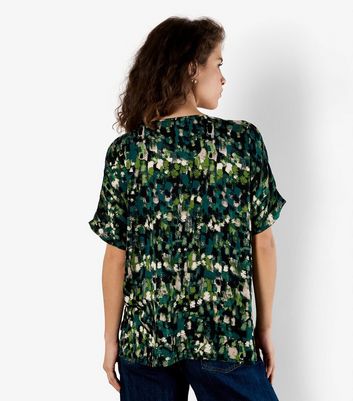 Apricot Abstract Print Side Slit T-Shirt 3 Apricot Abstract Print Side Slit T-Shirt