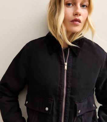 Black Contrast Collar Cropped Barn Jacket