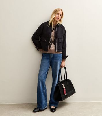 Black Contrast Collar Cropped Barn Jacket 3 Black Contrast Collar Cropped Barn Jacket