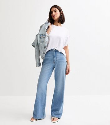 White Textured Frilly Trim Top 3 White Textured Frilly Trim Top