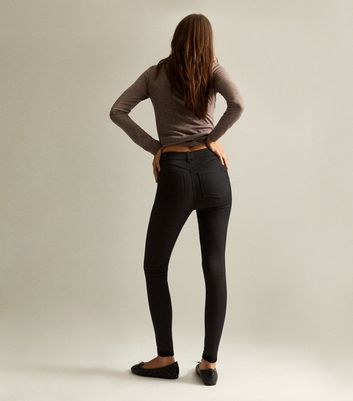 Black Lift & Shape Emilee Jeggings 6 Black Lift & Shape Emilee Jeggings