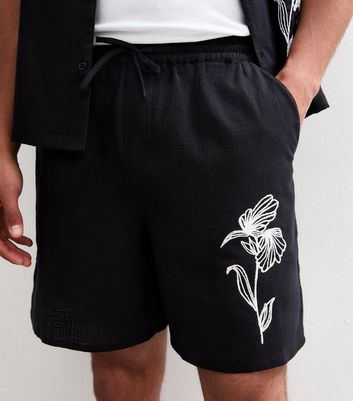 Black Regular Floral Embroidered Shorts