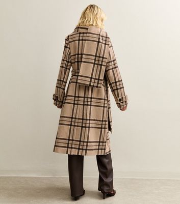 Beige Checked Collared Jacket and Matching Scarf 4 Beige Checked Collared Jacket and Matching Scarf