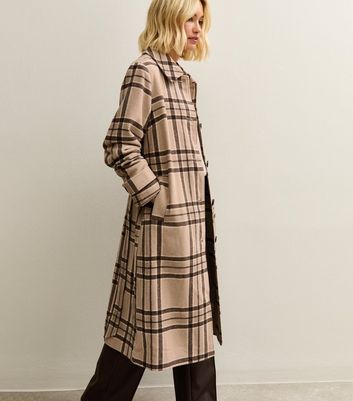 Beige Checked Collared Jacket and Matching Scarf 7 Beige Checked Collared Jacket and Matching Scarf