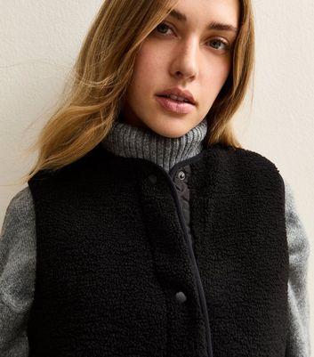 Black Borg Sleeveless Gilet Jacket