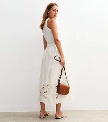 White Embroidered Cutout Hem Midi Skirt 4 White Embroidered Cutout Hem Midi Skirt