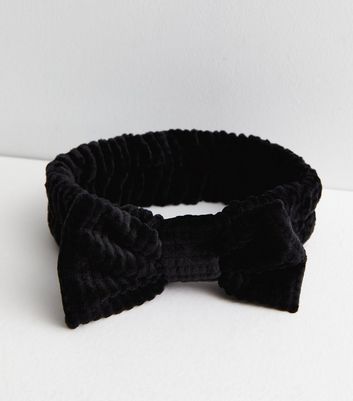 Black Fluffy Bow Beauty Band
