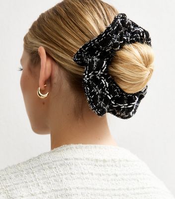 Black Boucle Knit Scrunchie