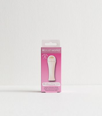 Brushworks Light Pink Oil Absorbing Roller