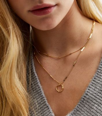 18ct Gold Plated Circle Pendant Layered Chain Necklace