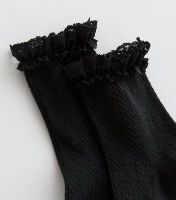 Black Cable Frill Socks