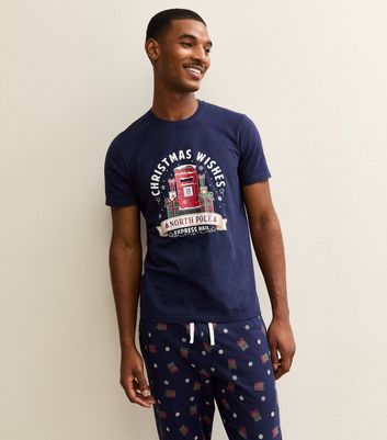 Blue Regular North Pole Print Top and Tapered Bottoms Pyjama Set
