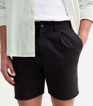 Black Regular Pleated Front Chino Shorts