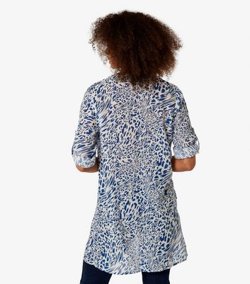 Apricot Blue Animal Print Asymmetric Hem Top