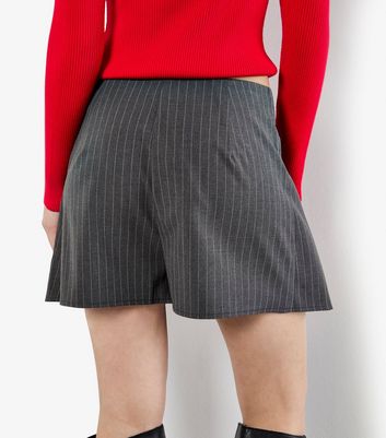 Apricot Dark Grey Pinstripe Pleated Front Mini Skort