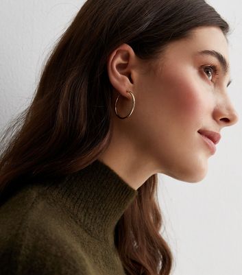 18ct Gold Plated 30mm Hoop Earrings