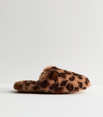 Stone Leopard Print Faux Fur Slippers 7 Stone Leopard Print Faux Fur Slippers