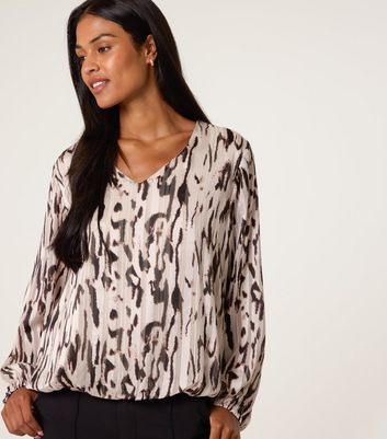 Blue Vanilla Cream Animal Print Puffball Hem Top