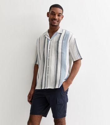 Navy Regular Fit Cargo Shorts