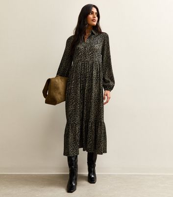 Green Animal Print Buttoned Long Sleeve Midi Dress