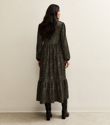 Green Animal Print Buttoned Long Sleeve Midi Dress