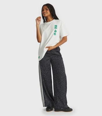 Skinnydip White Donald Duck Poster Print T-Shirt 3 Skinnydip White Donald Duck Poster Print T-Shirt