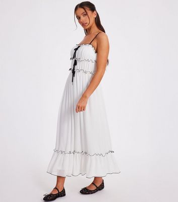 Quiz Petite White Chiffon Ruffle Midi Dress